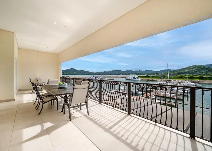 Luxury Marina 2br Villa *