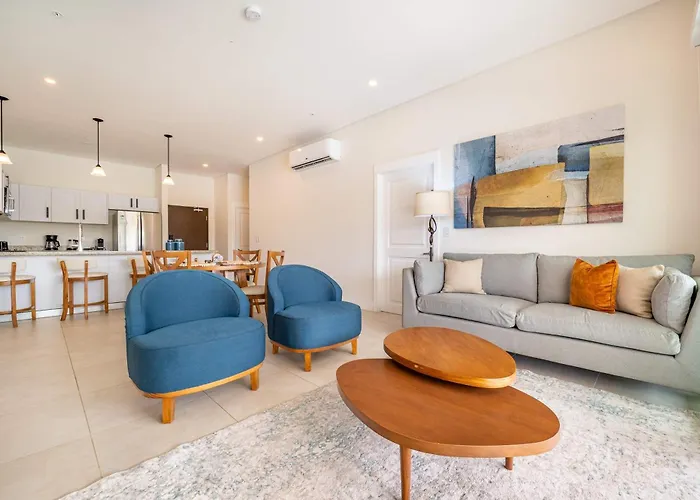 Luxury Marina 2br Villa Playa Flamingo